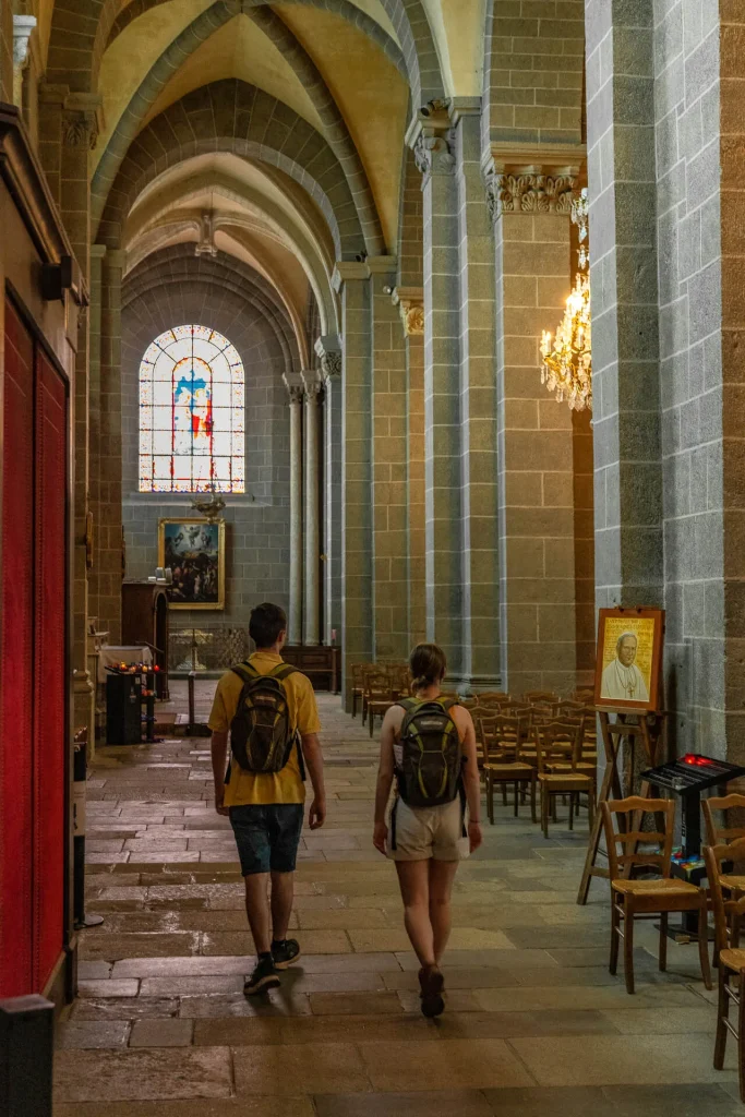 cathedrale-notre-dame-le-puy