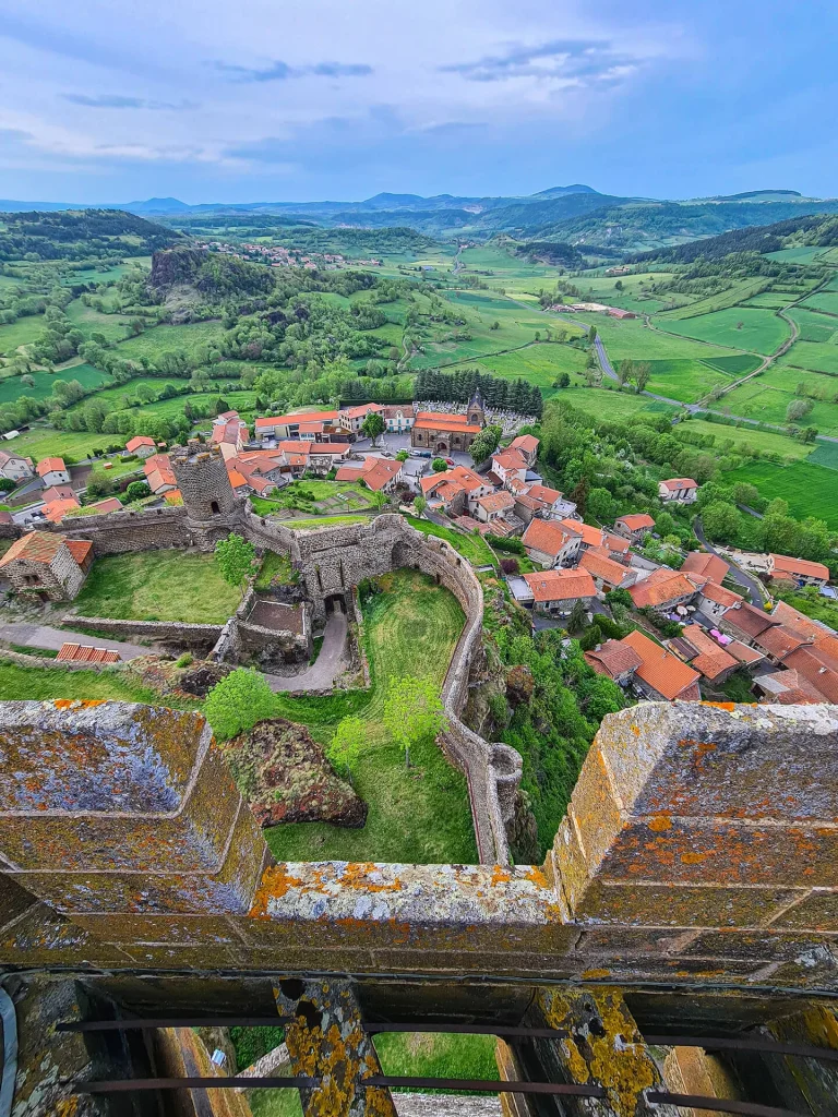 Vue de la forteresse de Polignac