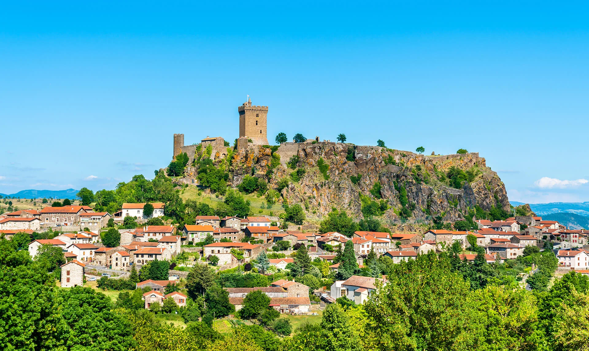 Vue de la forteresse de Polignac