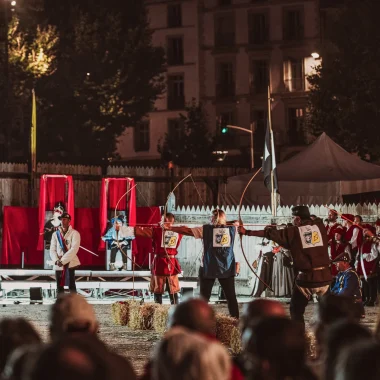 Concours de tir à l'arc aux Fêtes Renaissance du Roi de l'Oiseau au Puy-en-Velay