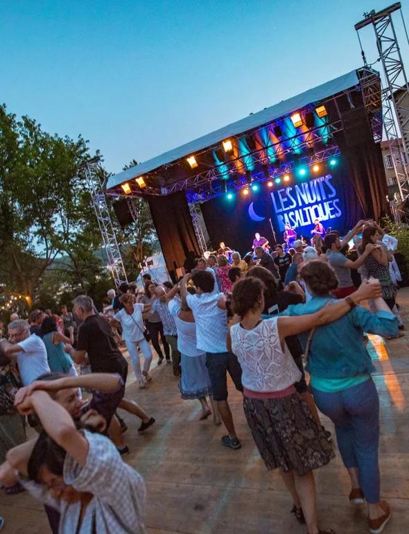 Le festival les Nuits Basaltiques au Puy-en-Velay en juillet