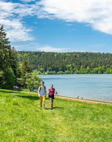 Une balade au bord du lac du Bouchet